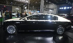HUAWEI MAEXTRO S800 Sedan