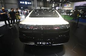 HUAWEI MAEXTRO S800 Sedan