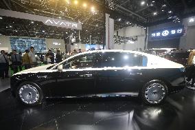 HUAWEI MAEXTRO S800 Sedan