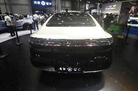 HUAWEI MAEXTRO S800 Sedan