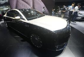 HUAWEI MAEXTRO S800 Sedan