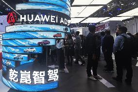Xpeng Collaborates With Huawei