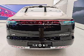 Huawei JAC GROUP MAEXTRO S800 Luxury Car