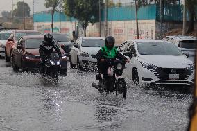 Sudden Rains Flood the Streets - Mexico City
