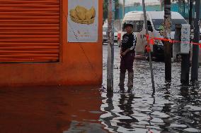 Sudden Rains Flood the Streets - Mexico City