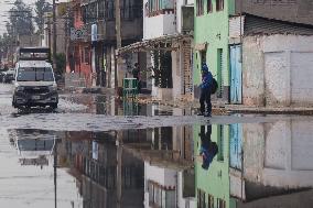 Sudden Rains Flood the Streets - Mexico City