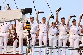 Princess Leonor Arriving On Board Juan Sebastian Elcano - NYC