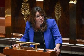 Speeches before a Motion de censure vote at the National Assembly FA