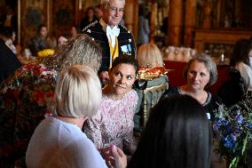 UKRAINIAN CHILDREN ROYAL PALACE