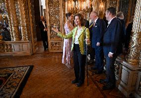 UKRAINIAN CHILDREN ROYAL PALACE