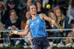 French Open - Lois Boisson Eliminates Mirra Andreeva in The Quarter-Finals