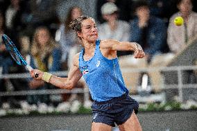 French Open - Lois Boisson Eliminates Mirra Andreeva in The Quarter-Finals