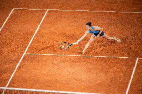 French Open - Lois Boisson Eliminates Mirra Andreeva in The Quarter-Finals
