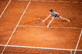 French Open - Lois Boisson Eliminates Mirra Andreeva in The Quarter-Finals