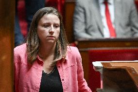Speeches before a Motion de censure vote at the National Assembly FA