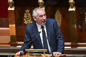 Speeches before a Motion de censure vote at the National Assembly FA