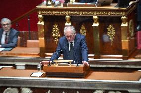 Speeches before a Motion de censure vote at the National Assembly FA