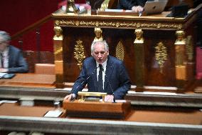 Speeches before a Motion de censure vote at the National Assembly FA