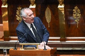 Speeches before a Motion de censure vote at the National Assembly FA