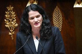 Speeches before a Motion de censure vote at the National Assembly FA
