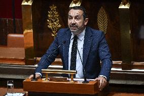 Speeches before a Motion de censure vote at the National Assembly FA