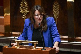 Speeches before a Motion de censure vote at the National Assembly FA