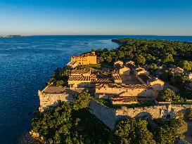 Illustration - Cannes Croisette