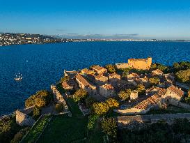 Illustration - Cannes Croisette