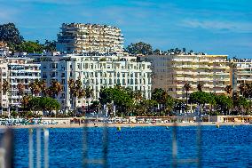 Illustration - Cannes Croisette