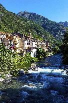 Illustration - French Riviera