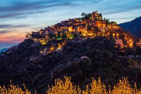 Illustration - French Riviera