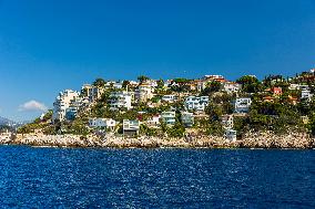 Illustration - French Riviera