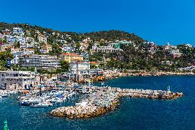 Illustration - French Riviera