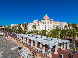 Illustration - French Riviera