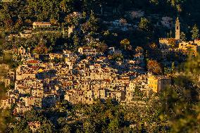 Illustration - French Riviera