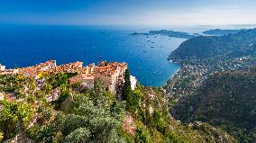Illustration - French Riviera
