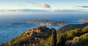 Illustration - French Riviera