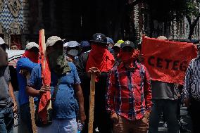 CNTE Teachers Unrest to Demand 100% Salary Increase - Mexico City