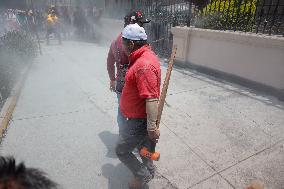 CNTE Teachers Unrest to Demand 100% Salary Increase - Mexico City