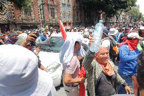 CNTE Teachers Unrest to Demand 100% Salary Increase - Mexico City