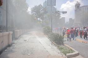 CNTE Teachers Unrest to Demand 100% Salary Increase - Mexico City