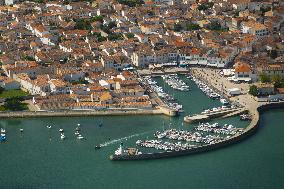 Illustration - Aerial View of France