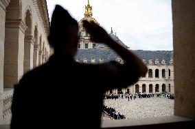 Emmanuel Macron welcomes Lula Da Silva to Les Invalides - Paris AJ