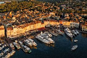 Illustration - Aerial View of France