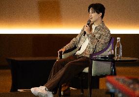 Dimash Qudaibergen Meets his Fans in London