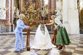 Royal Couple Visit To Prague - Day 2