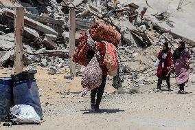 Palestinians Return Home - Gaza