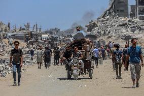 Palestinians Return Home - Gaza