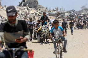 Palestinians Return Home - Gaza