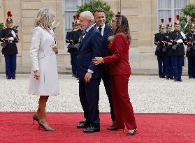 Macron Welcomes Lula At Elysse - Paris